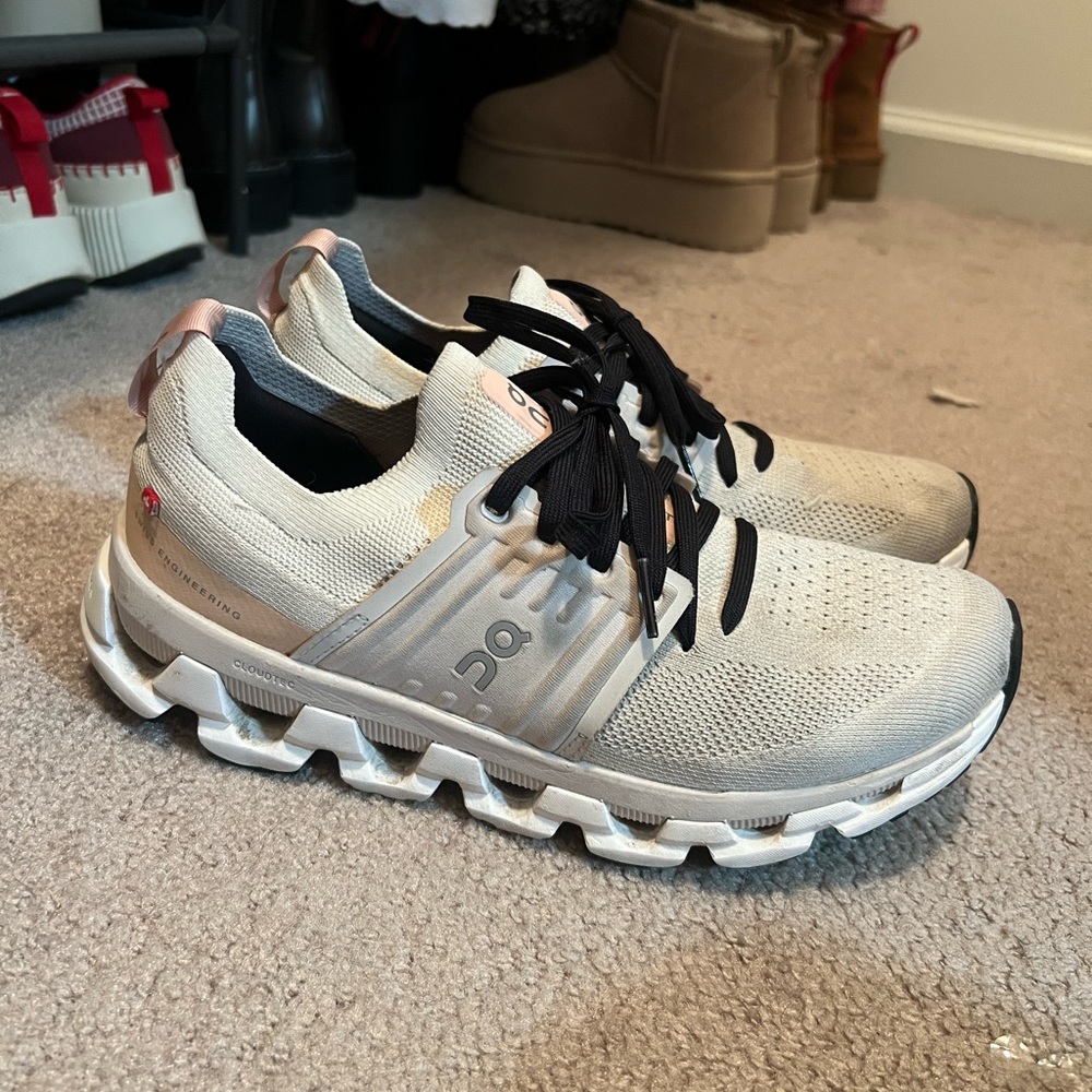 On Running Sneakers